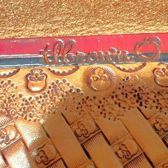 Hand-tooled Leather Skull Wallet - NEW - Unisex - Picture 6 of 8